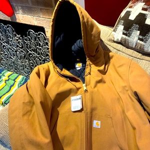Men’s Carhartt hooded duck jacket